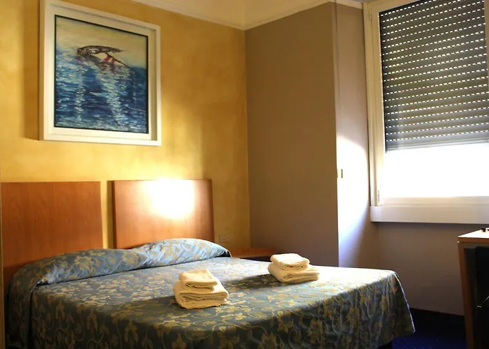 Club Hotel